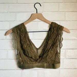 Victoria Secret Deep V Neck Olive Green Lace Bralette Bra Crop Top Small